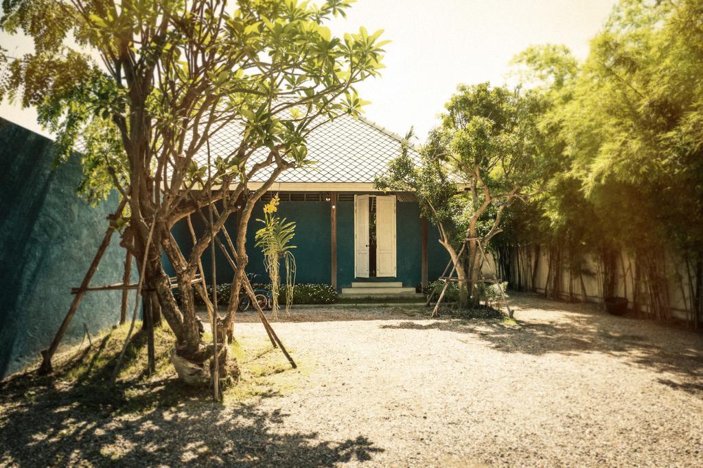 Pomelo Amphawa The Local Residence Samut Songkhram Exterior foto