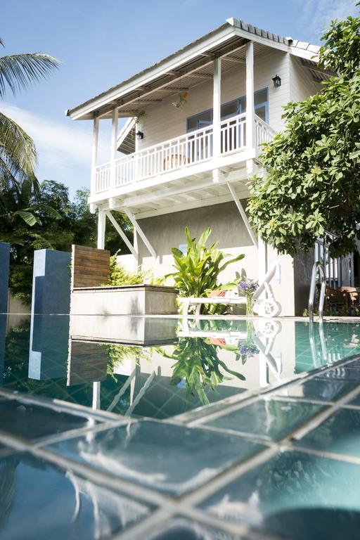 Pomelo Amphawa The Local Residence Samut Songkhram Exterior foto