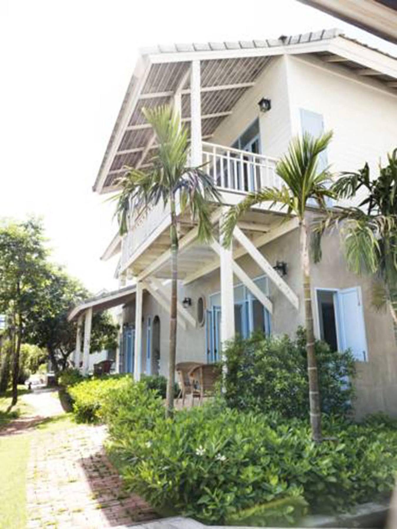 Pomelo Amphawa The Local Residence Samut Songkhram Exterior foto